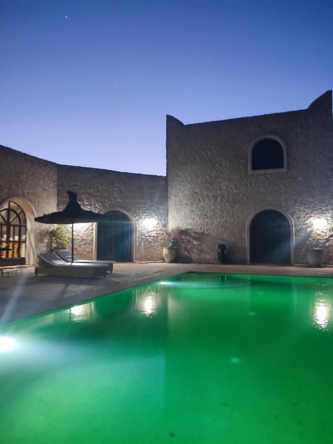 Riad Bini-Ddik Essaouira Bagian luar foto