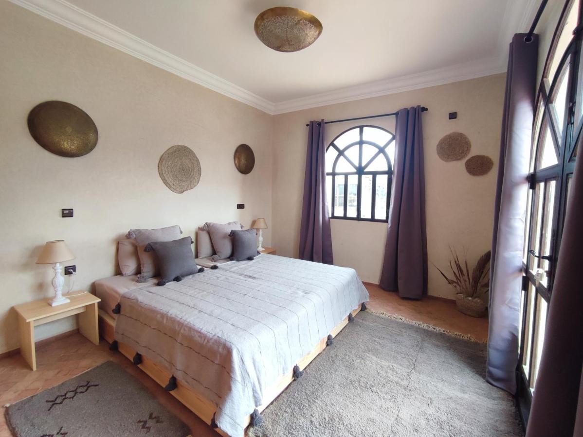 Riad Bini-Ddik Essaouira Bagian luar foto