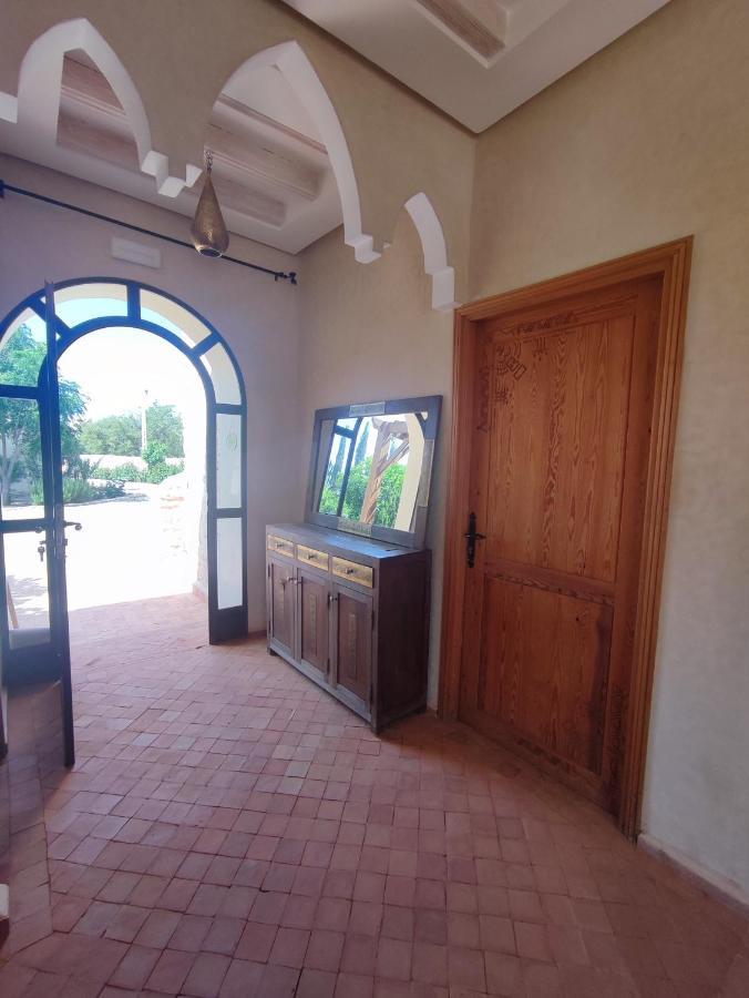 Riad Bini-Ddik Essaouira Bagian luar foto