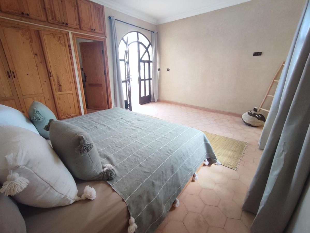 Riad Bini-Ddik Essaouira Bagian luar foto