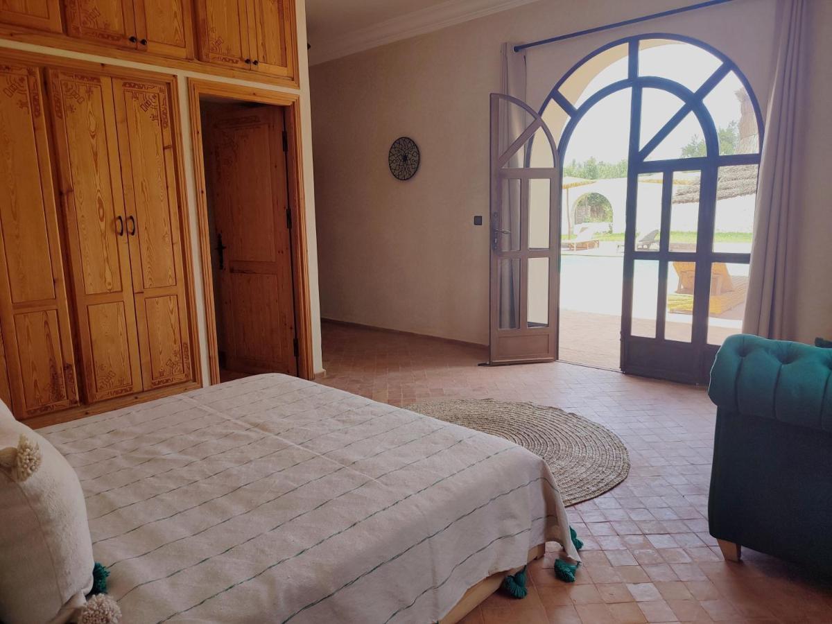 Riad Bini-Ddik Essaouira Bagian luar foto