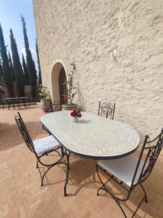 Riad Bini-Ddik Essaouira Bagian luar foto
