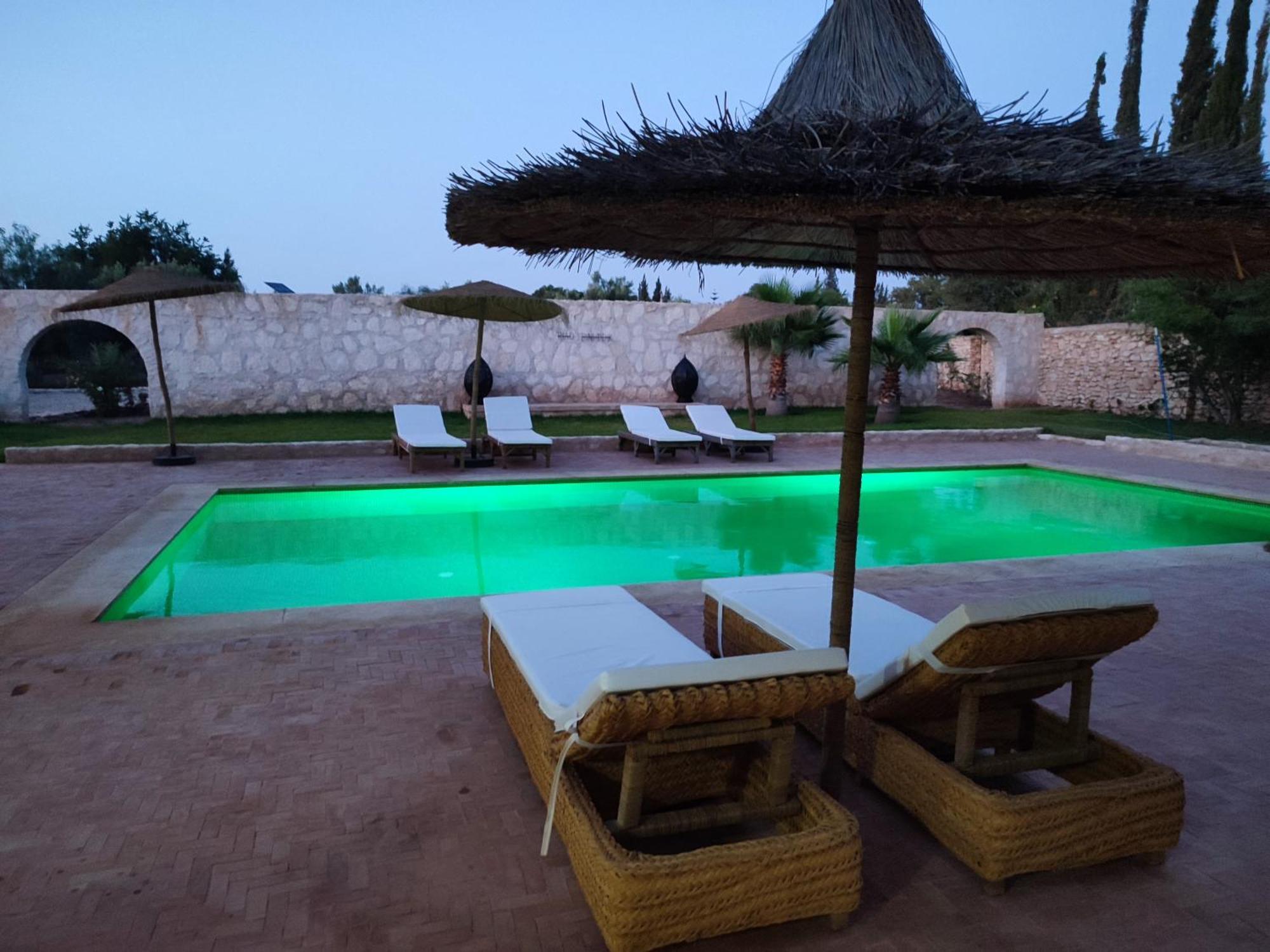 Riad Bini-Ddik Essaouira Bagian luar foto